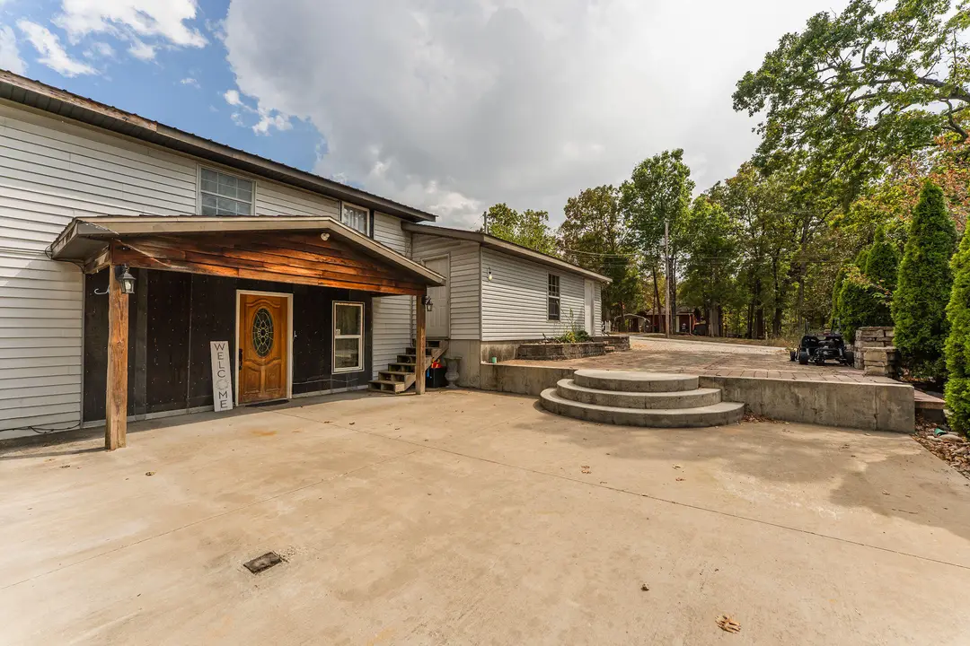 4155 Oakwood Road — photo 3