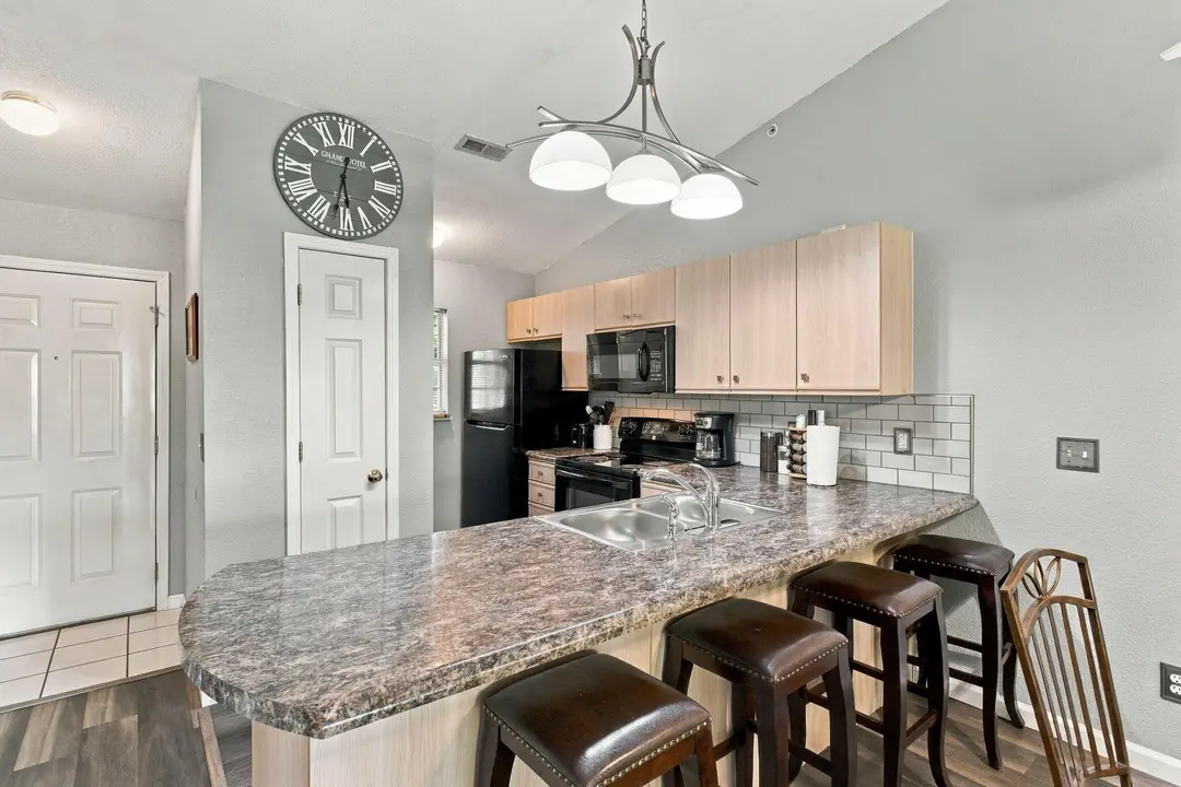 34 Golfshores Drive — photo 1