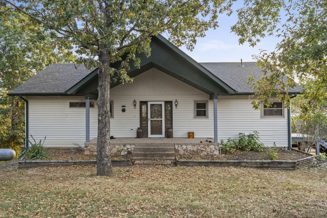 174 Lunker Bass Lane Road — photo 1