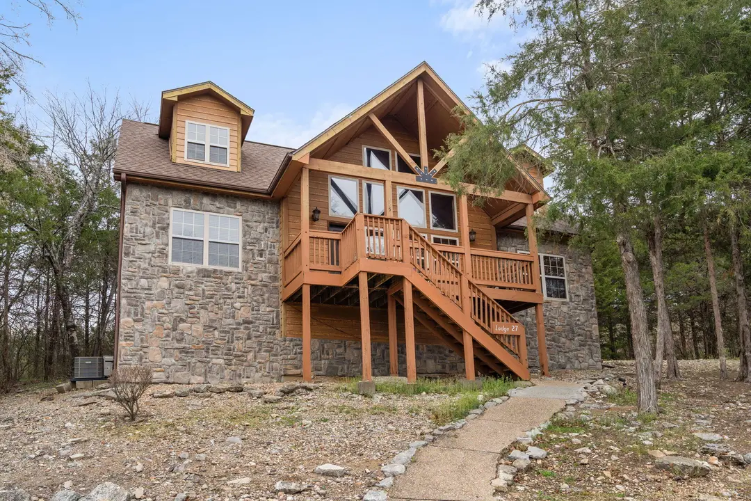 115 Baldknobber Drive — photo 6