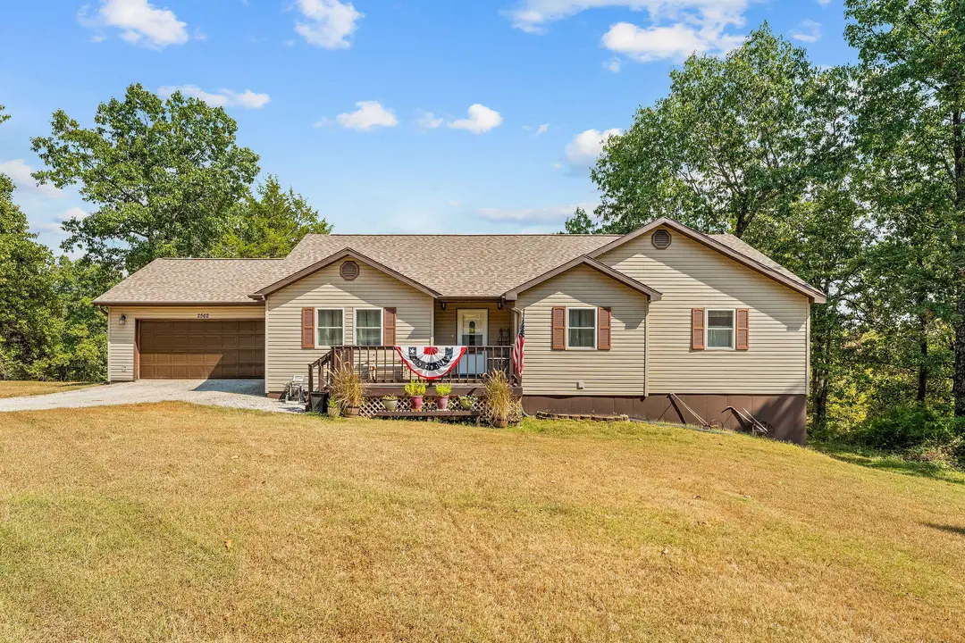 2562 Forsyth Taneyville Road — photo 1