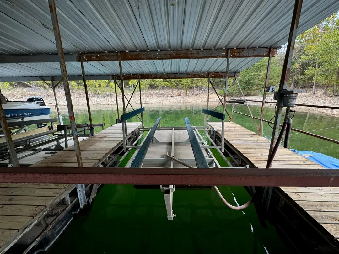 485 Holiday Acres Circle — photo 1