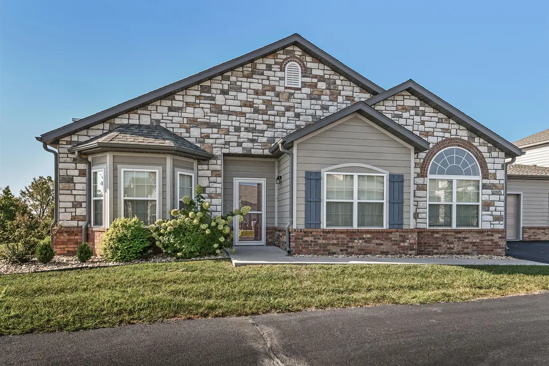 117 Rue De Villas Circle — photo 1