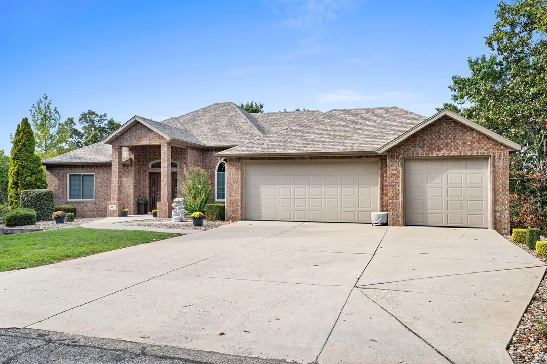 842 Silver Cliff Way — photo 1