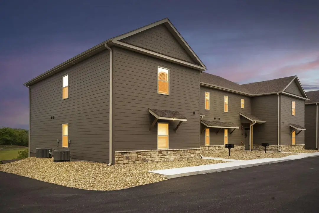 41 Bunker Drive — photo 1
