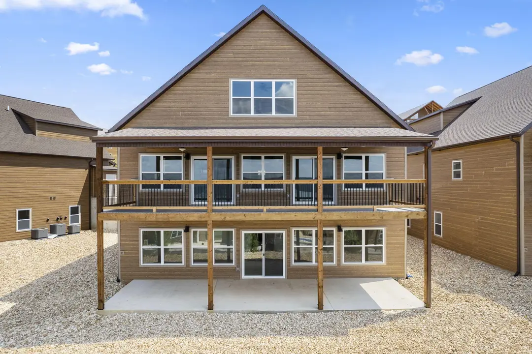 135 Frontier Way — photo 4