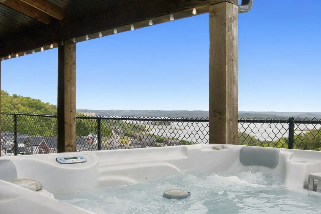 111 Chateau Mountain Lane — photo 2