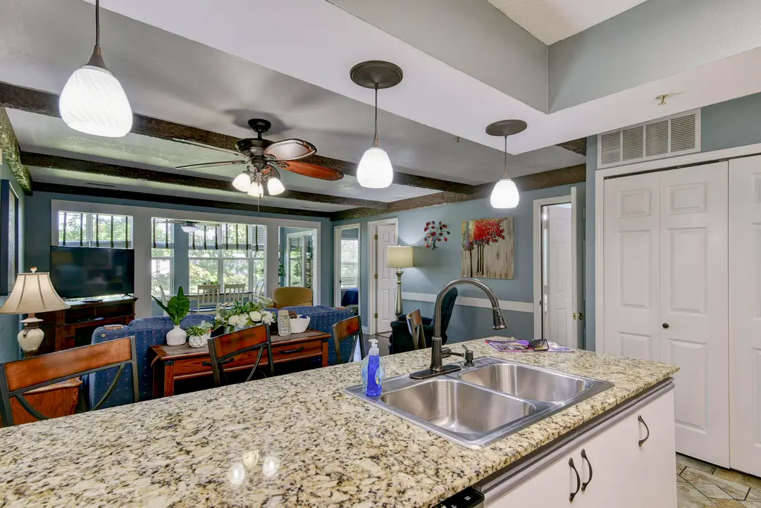 200 Golf View Drive — photo 2