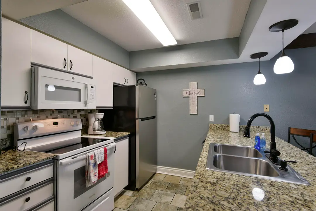 200 Golf View Drive — photo 3