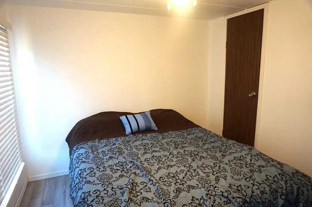 691 Showplace Gateway — photo 19