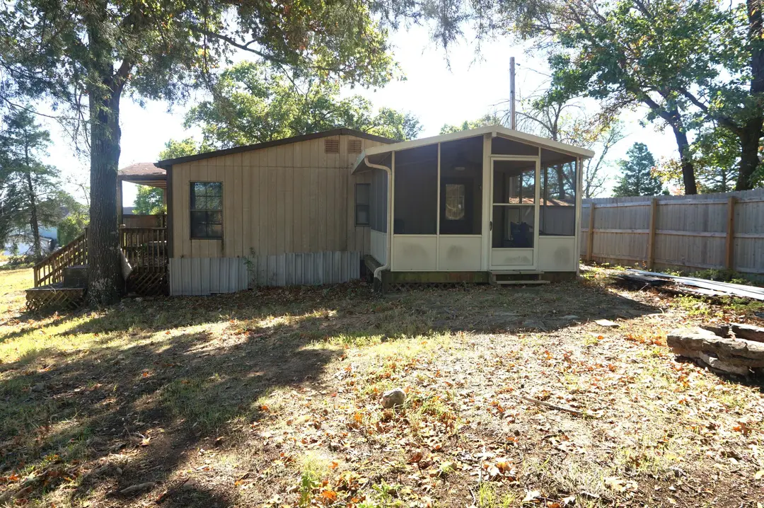 691 Showplace Gateway — photo 26