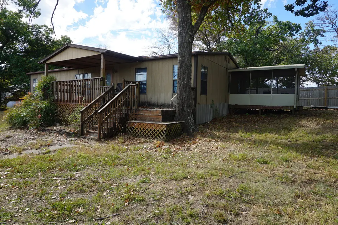 691 Showplace Gateway — photo 4