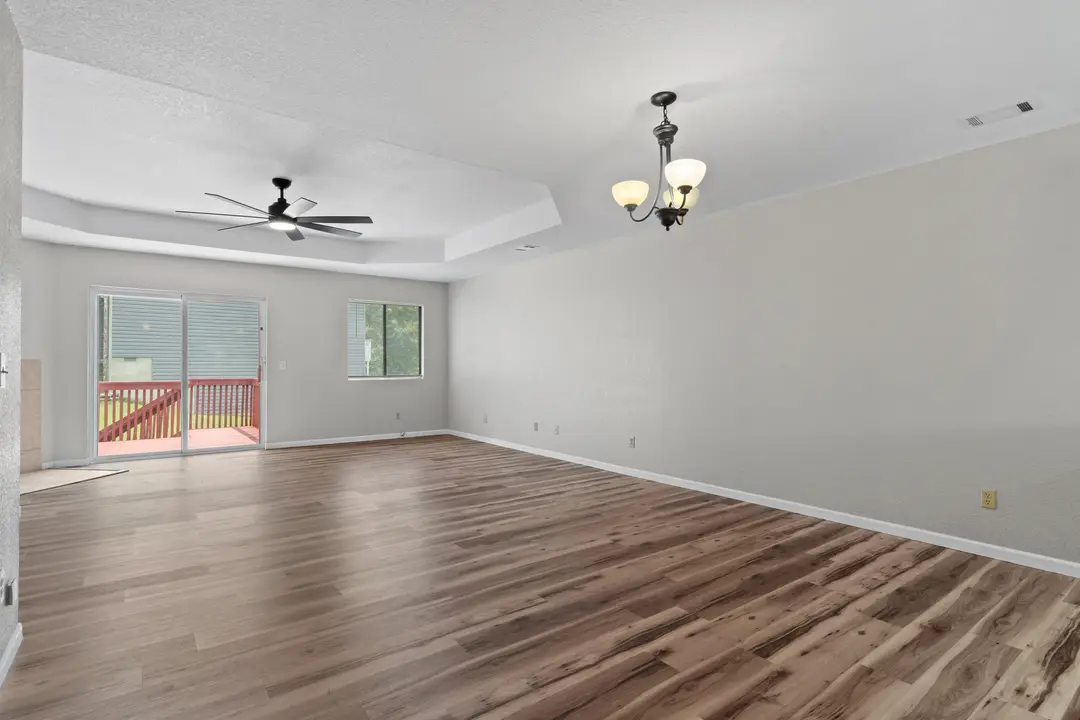202 Travis Trail — photo 11