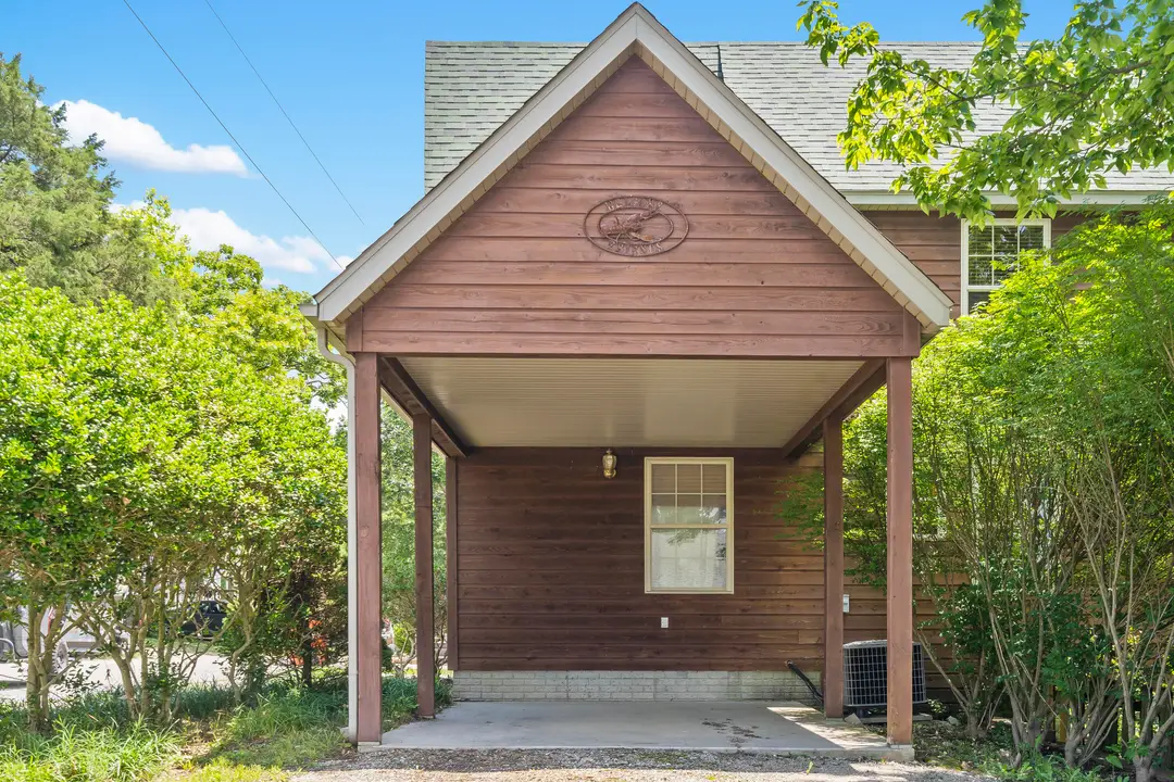 362 Mohican Lane — photo 3