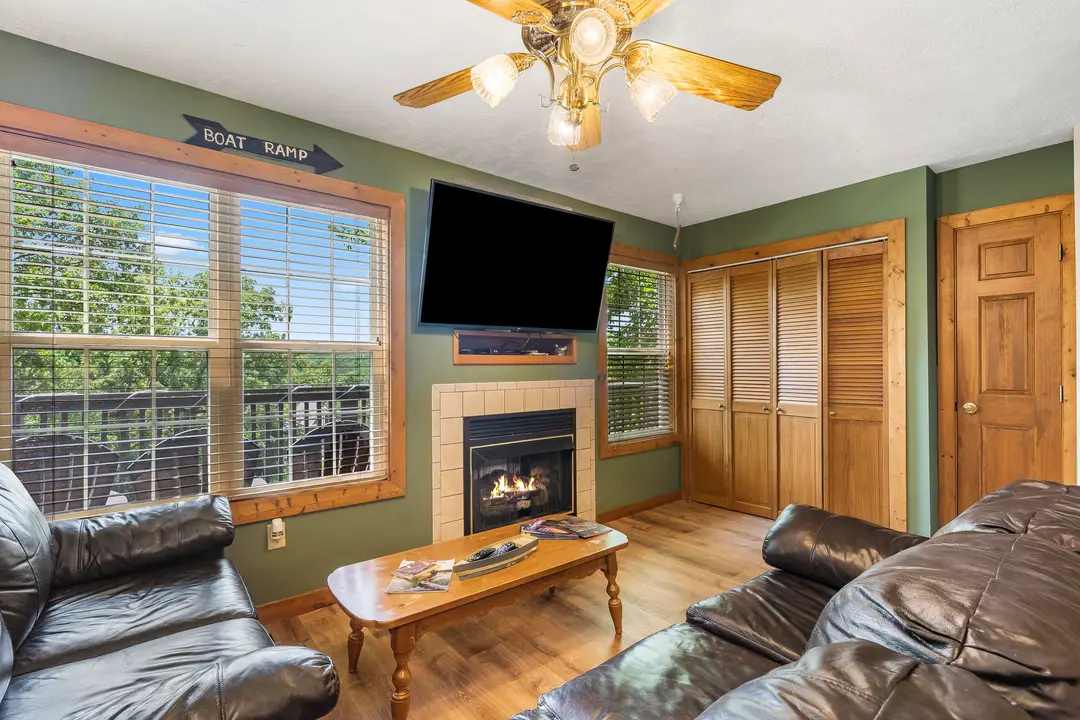 362 Mohican Lane — photo 5
