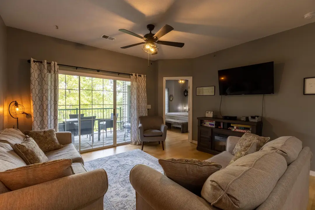 813 Holiday Ridge